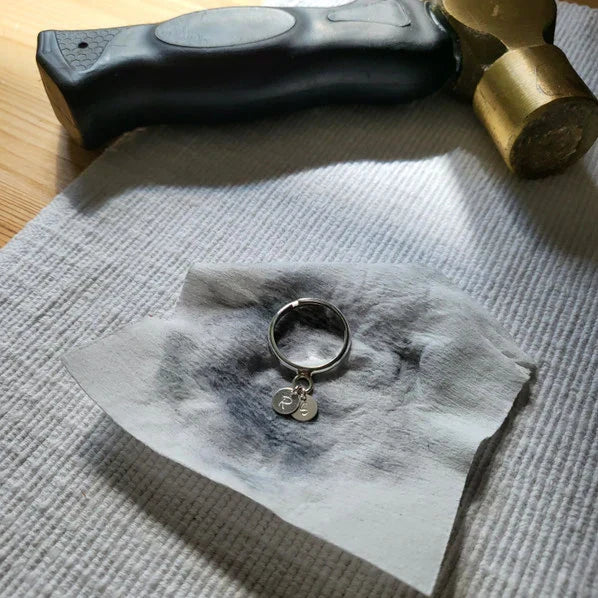 Silberschmuck reinigen