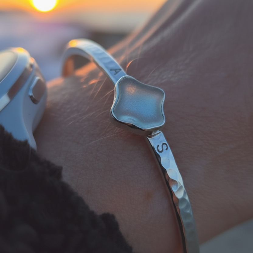 Limitierter Armreif aus recyceltem Silber - Sichere dir jetzt einen der ersten 4 Stück! ✨