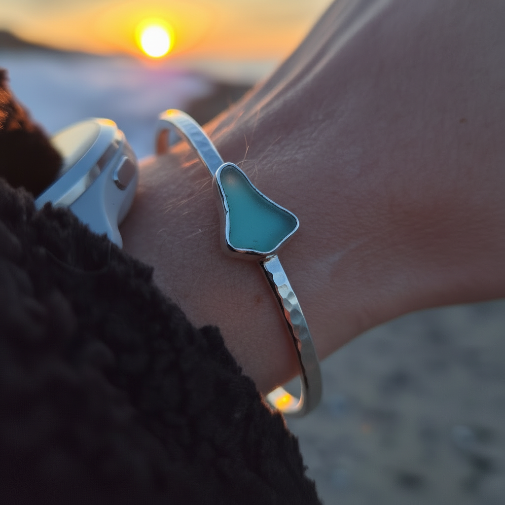 Limitierter Armreif aus recyceltem Silber - Sichere dir jetzt einen der ersten 4 Stück! ✨