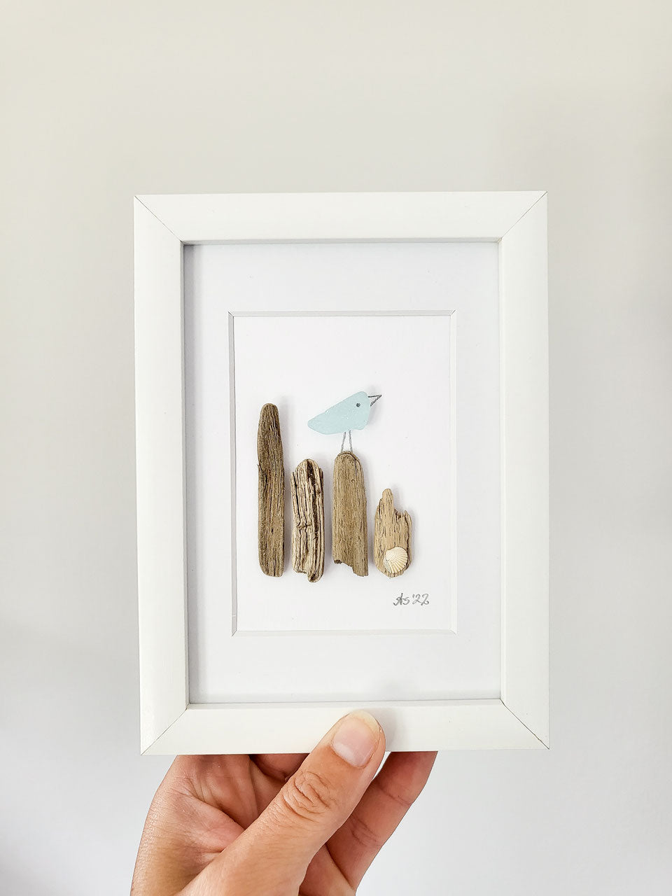 Seeglasbild Beachlife 1 Vögelchen - mit Treibholz, Muscheln und echtem Seeglas aus der Ostsee