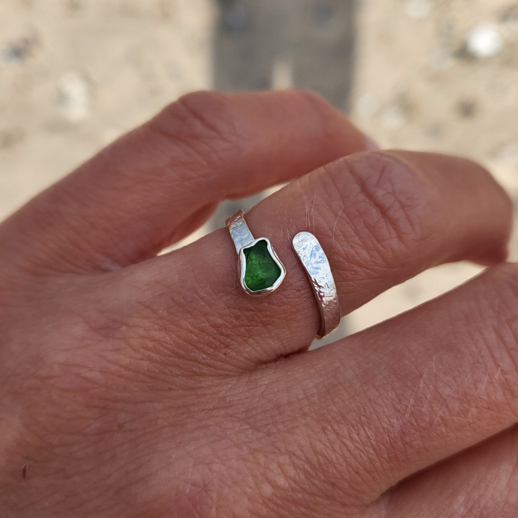 Seeglas Ring Schlange · offen · grünes Seeglas, 6 weitere Farben