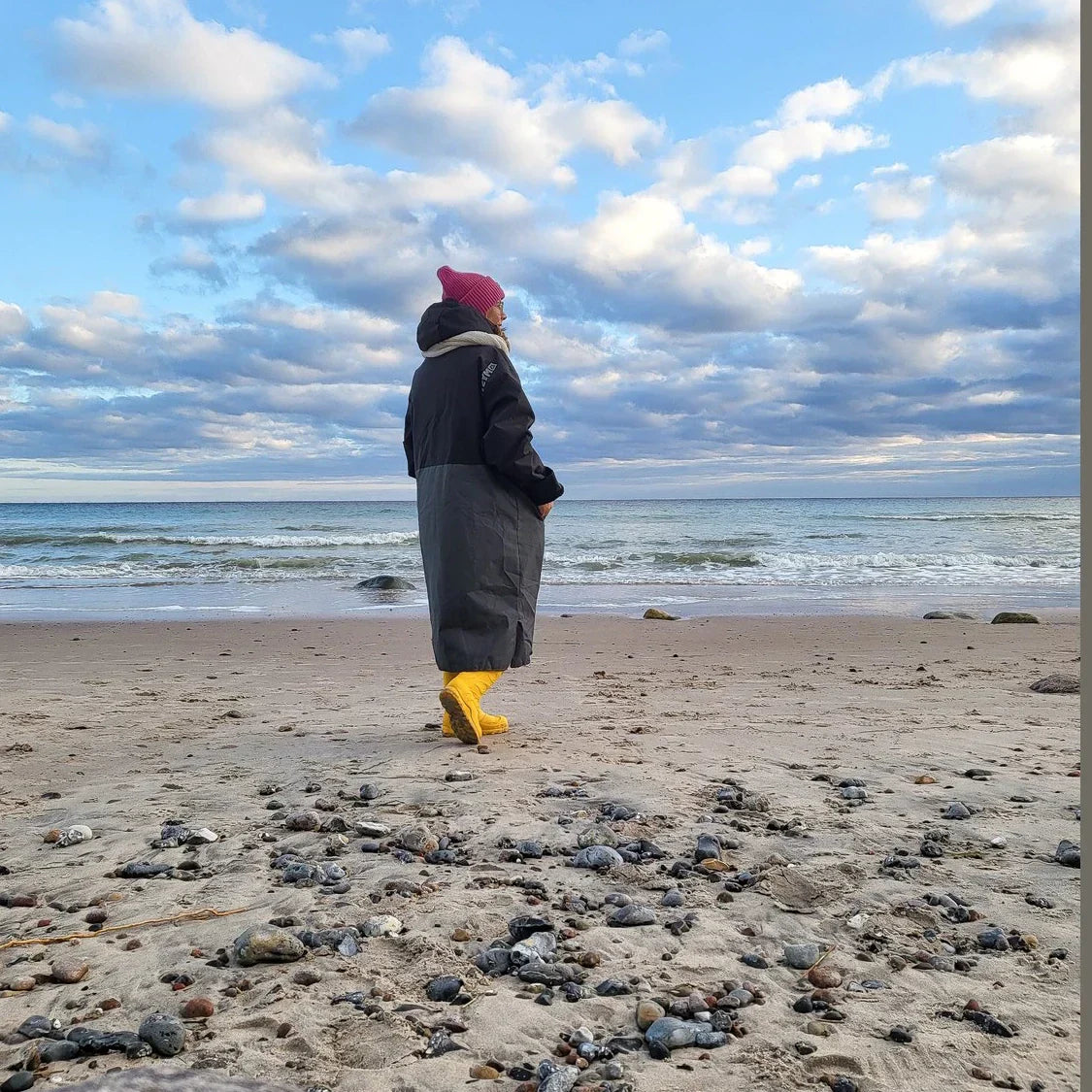 Einzigartige Schätze von der Insel Rügen: Handgefertigter Silberschmuck mit individuellen Plättchen und einmaligen Seeglas-Kreationen