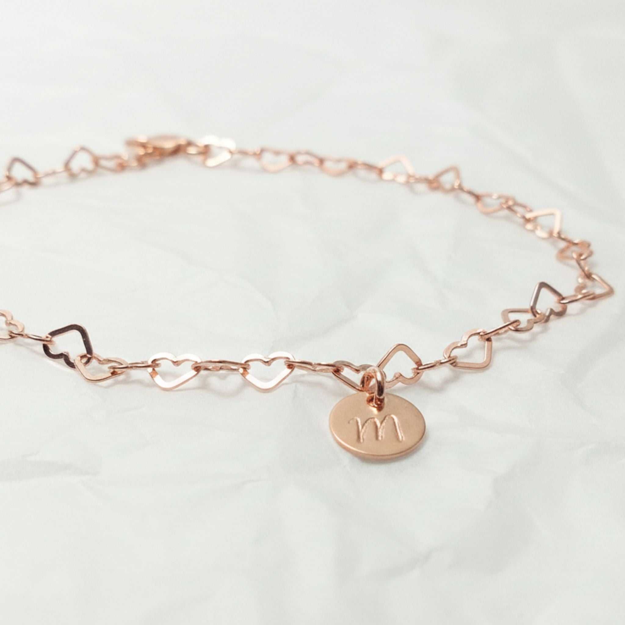 Initial Herzarmband personalisiert | Armband aus kleinen Herzen | 925 Silber, Rosé oder Gold
