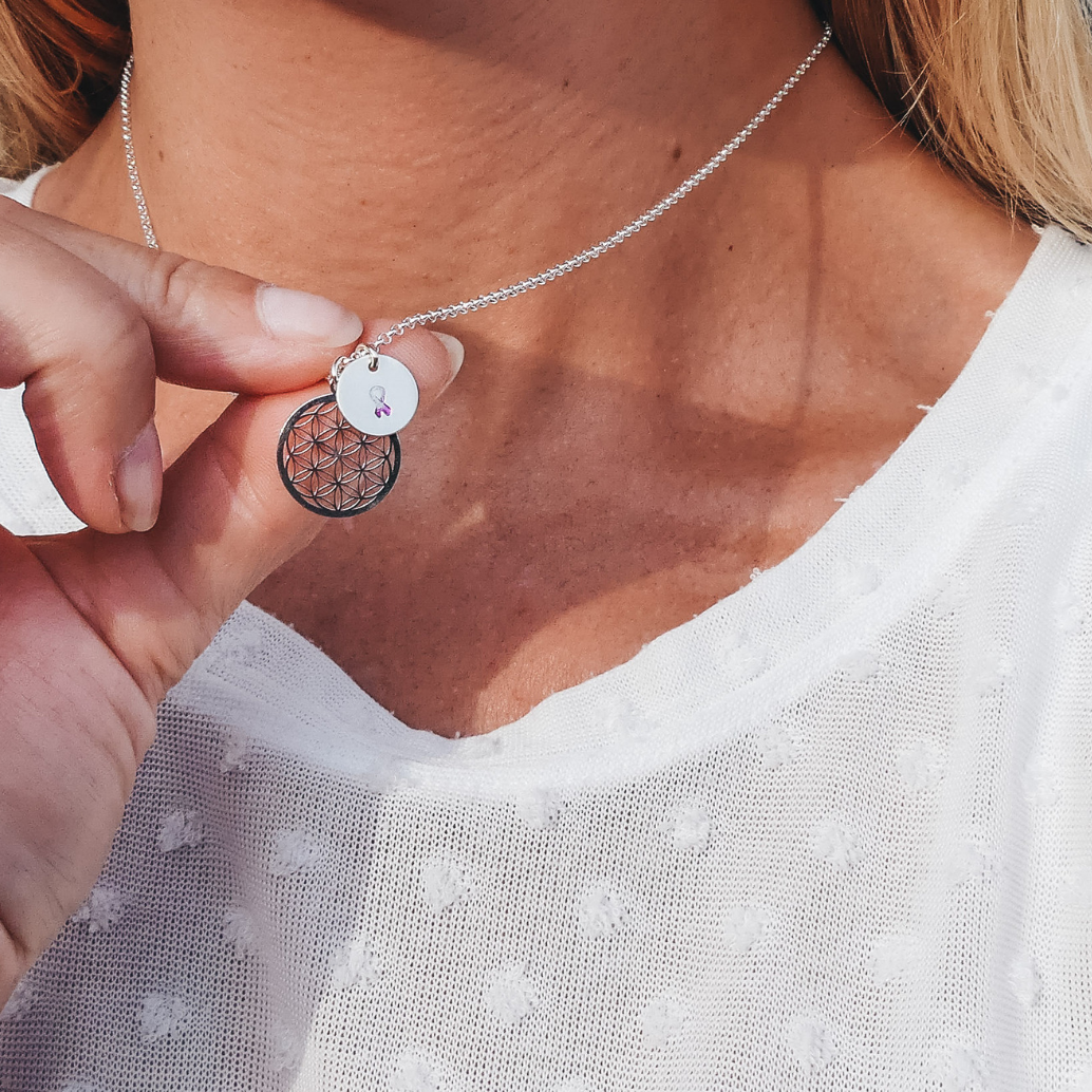 Andressâ Brustkrebs Schleife – 925 Silberkette für den guten Zweck