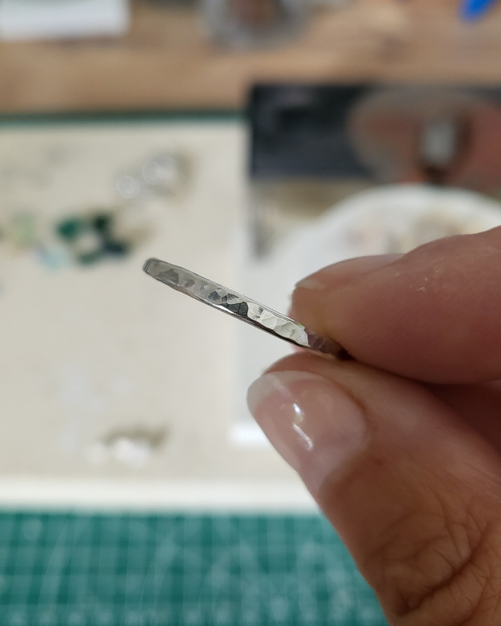 Vorsteckring aus recyceltem Silber | Handgeschmiedet, Hammerschlag, zeitloses Design