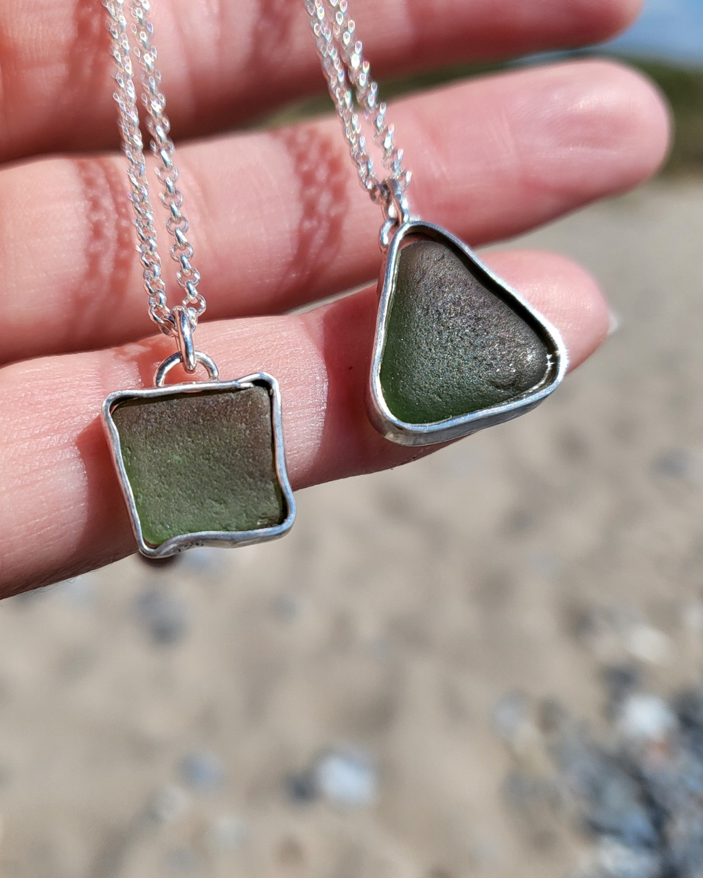 Birne, dreieckige und viereckige grüne Seeglas Silberketten mit echtem Seeglas von Rügen