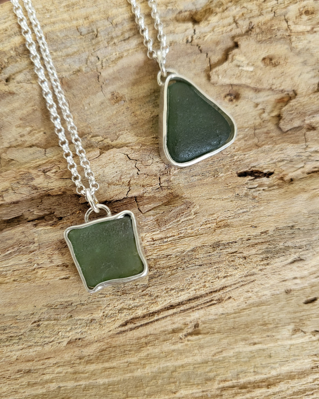 Birne, dreieckige und viereckige grüne Seeglas Silberketten mit echtem Seeglas von Rügen