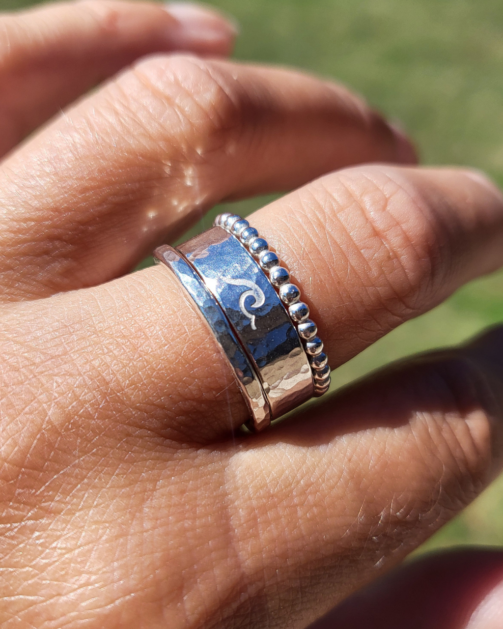 Vorsteckring aus recyceltem Silber | Handgeschmiedet, Hammerschlag, zeitloses Design