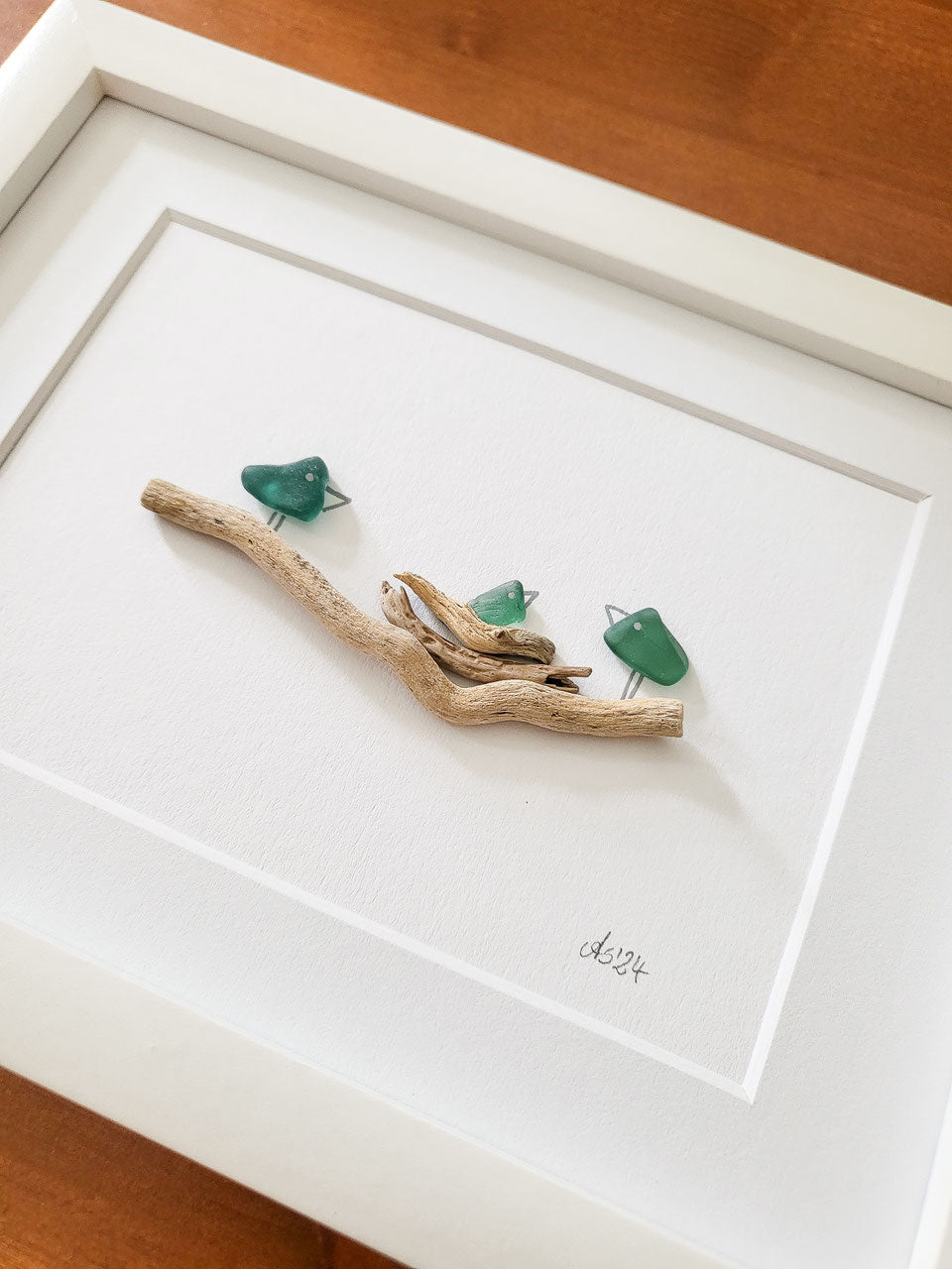 Seeglasbild zur Geburt - mit Treibholz und echtem Seeglas aus der Ostsee