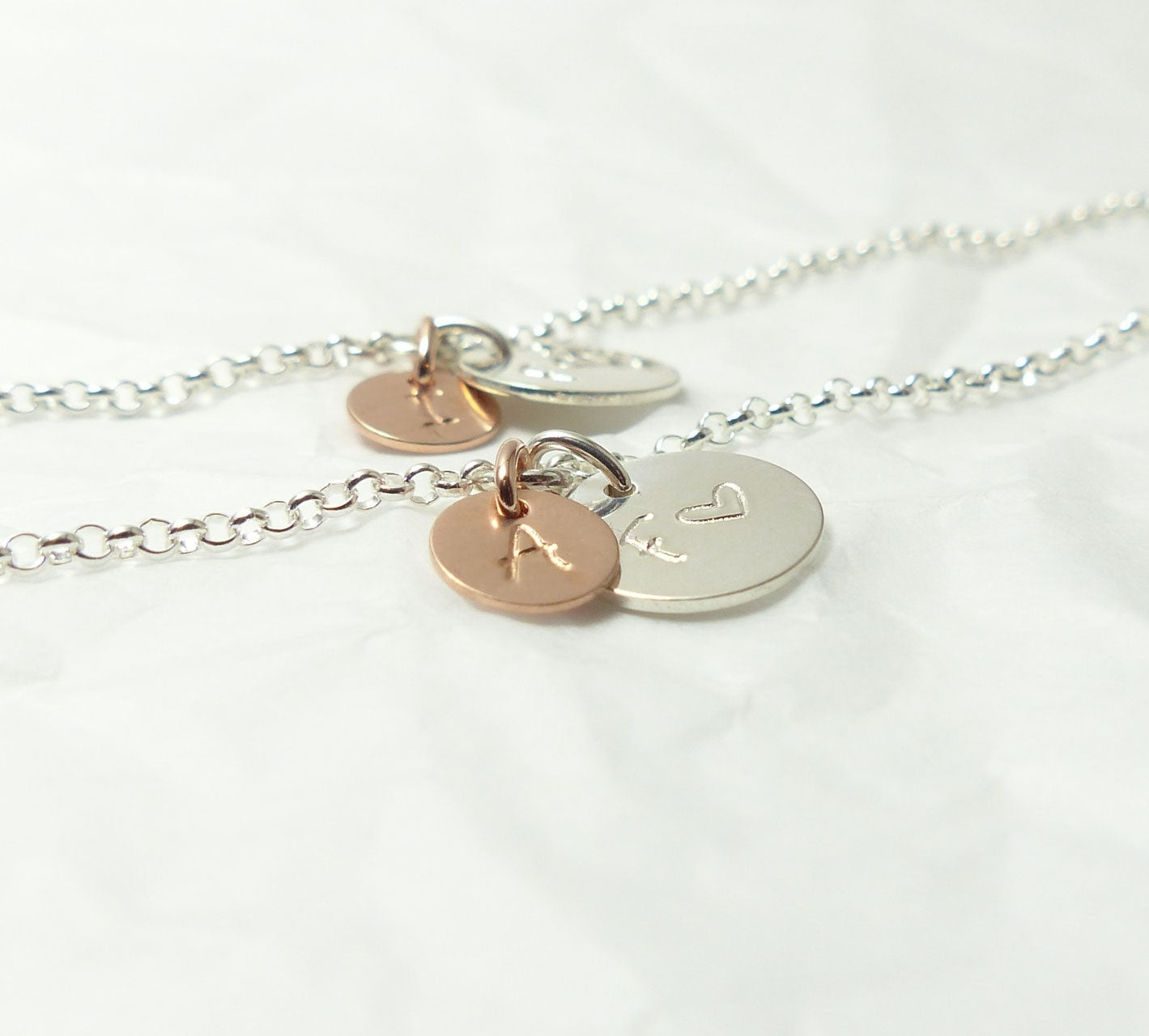 2 runde Initialen 925 Silberarmband