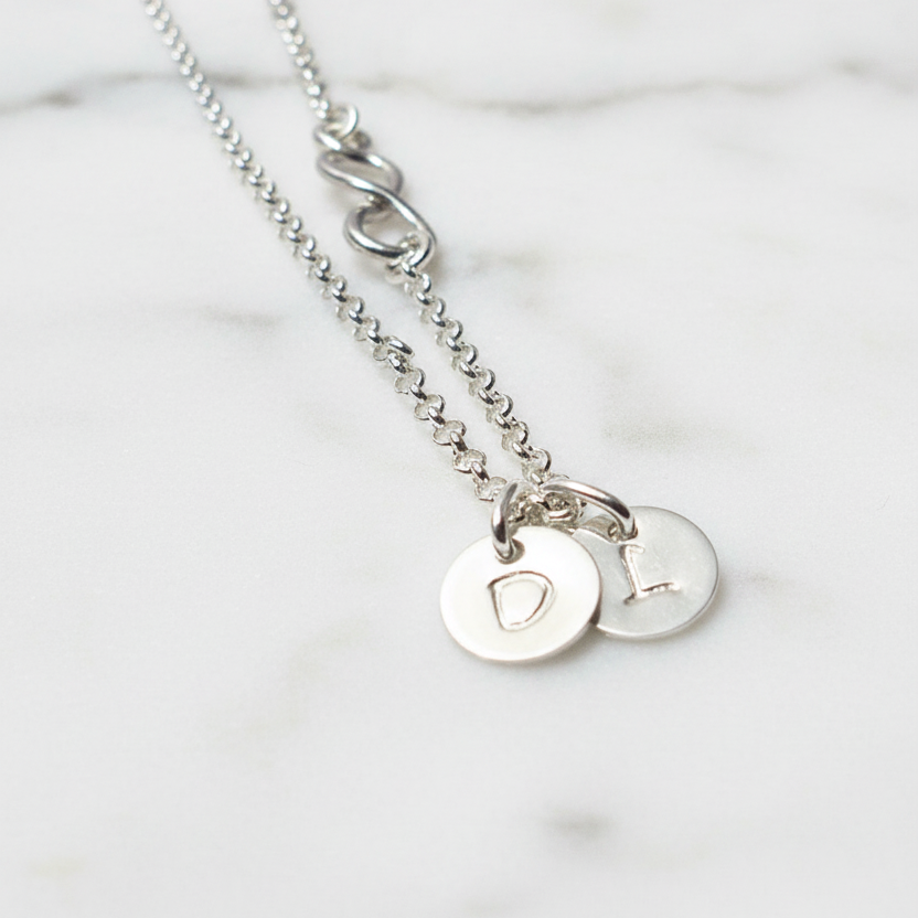 2 Initialen & Infinity 925 Silberkette