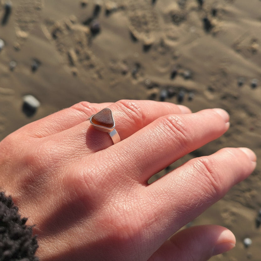 Handgefertigter Seeglasring aus 925 Sterling Silber - so einzigartig wie du!