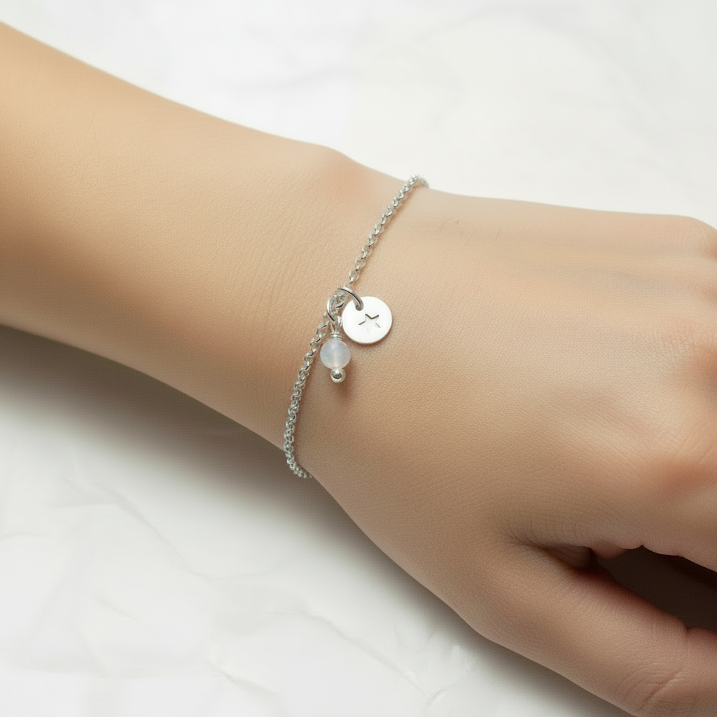 Mondstein Initial 925 Silberarmband