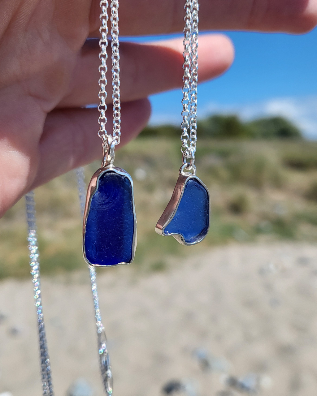 Cobaltblaue Seeglas Silberketten mit echtem Seeglas von Rügen