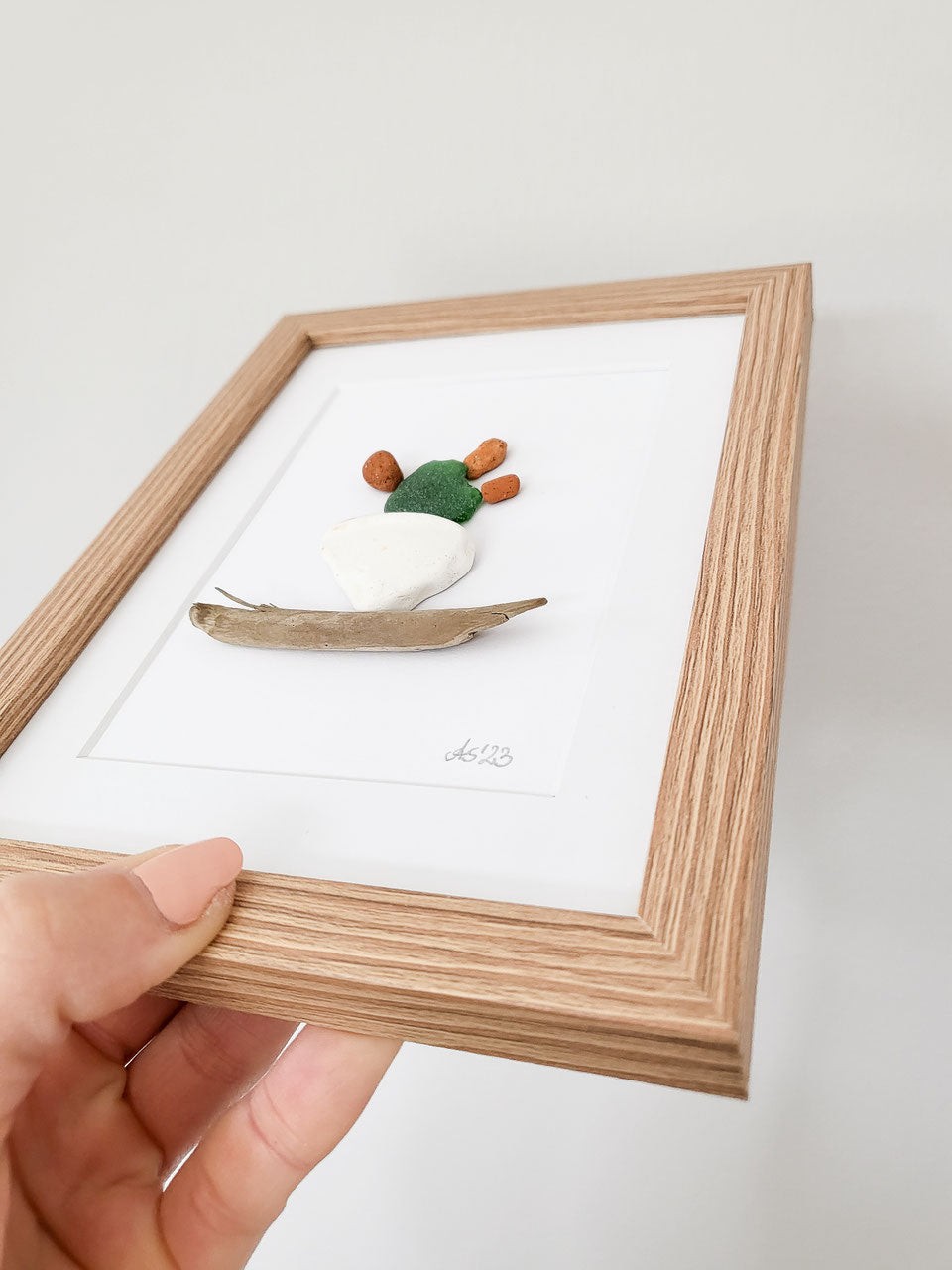 Seeglasbild Kaktus - mit Treibholz, Seekeramik und echtem Seeglas aus der Ostsee